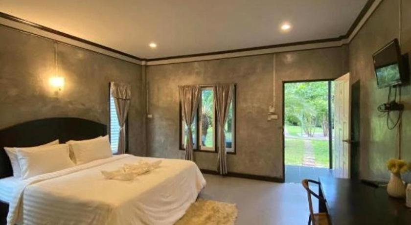 V Valley Resort Satun Extérieur photo